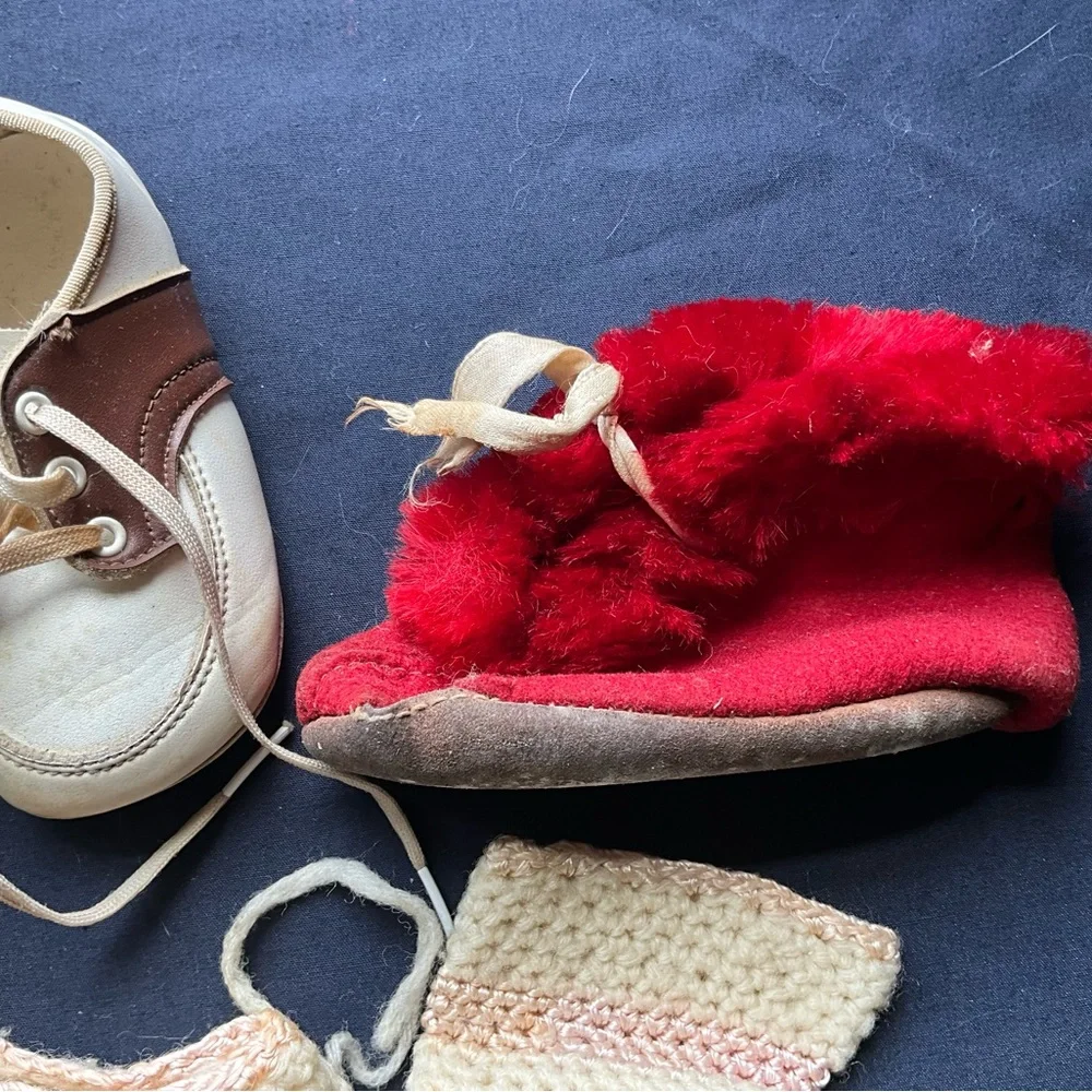 Vintage Lot of 4 Pairs Infant Shoes Leather Crochet